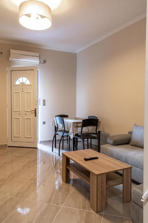 John'S Apartment'S Near Athens Airport!! Spáta Exterior foto